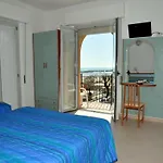 Holiday Beach 2* Viserbella di Rimini