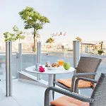 Holiday Beach 2* Viserbella di Rimini