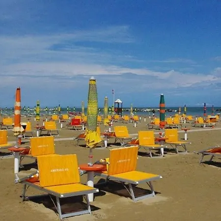 Holiday Beach 호텔 Viserbella di Rimini