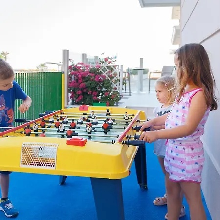 Holiday Beach Hotel