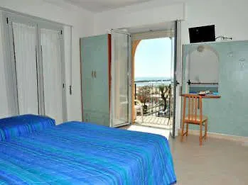 Holiday Beach Hotel Viserbella di Rimini