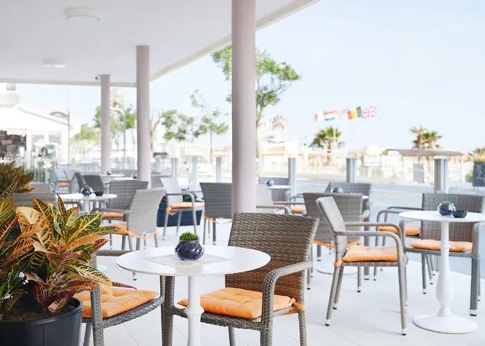 假日海滩酒店 Viserbella di Rimini
