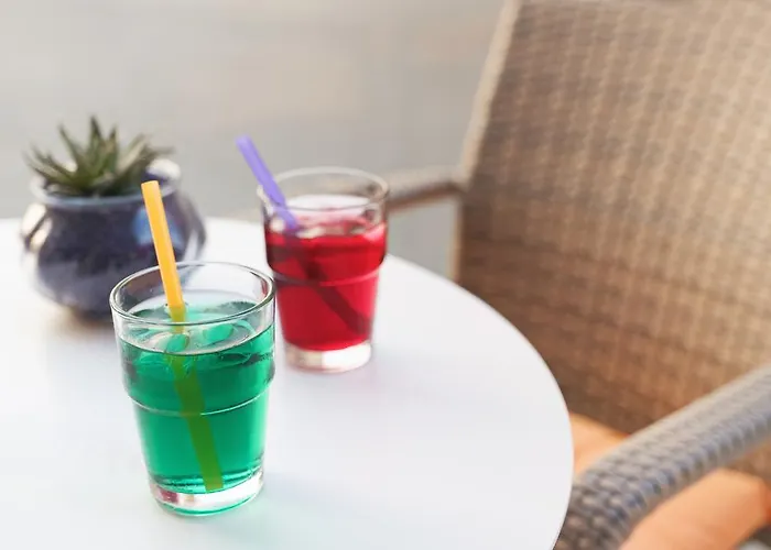 ホテル Holiday Beach 2*